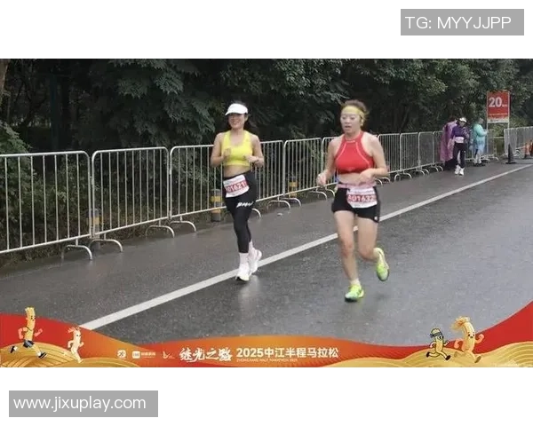 从学校跑道到中江赛道 四川建院教师“跑”出热血人生